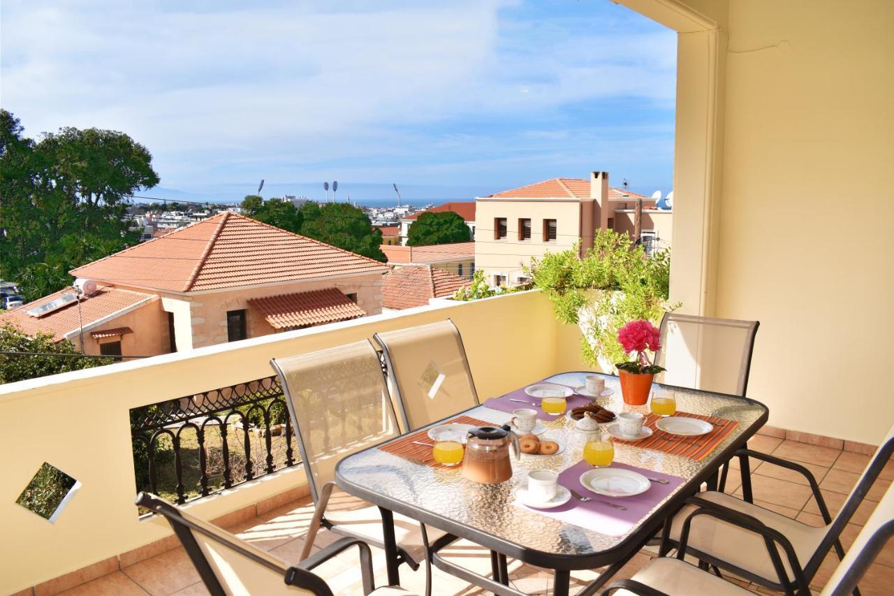 Marelen Apartment Near Chania Center Chrissi Akti Chania Exterior foto